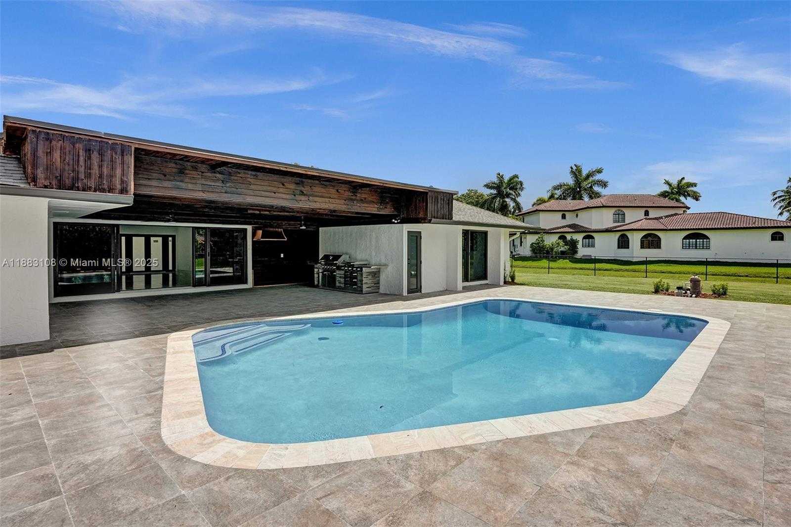 Small Image of 12100 NORTH WEST 6TH ST, Plantation Number 14