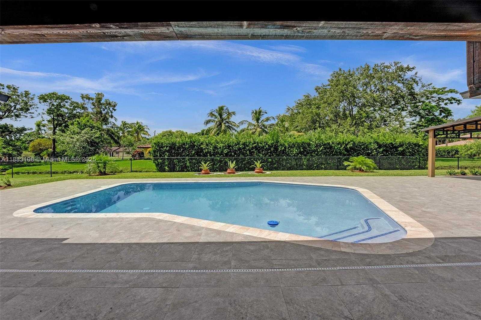 Small Image of 12100 NORTH WEST 6TH ST, Plantation Number 18