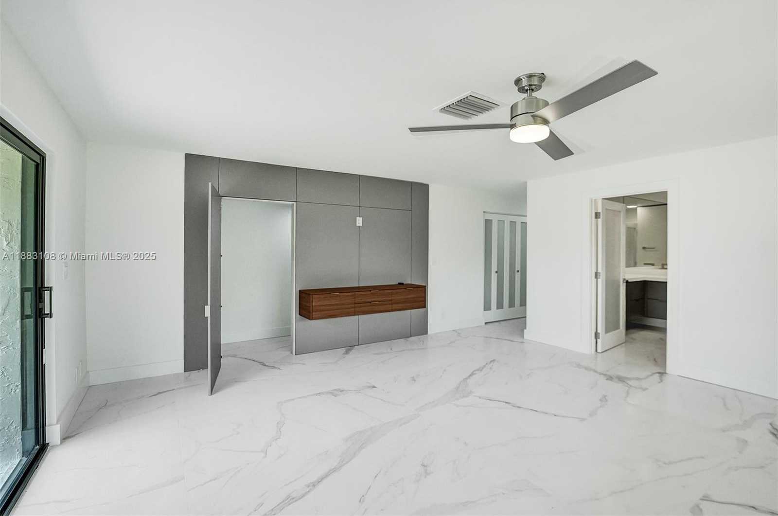 Small Image of 12100 NORTH WEST 6TH ST, Plantation Number 27