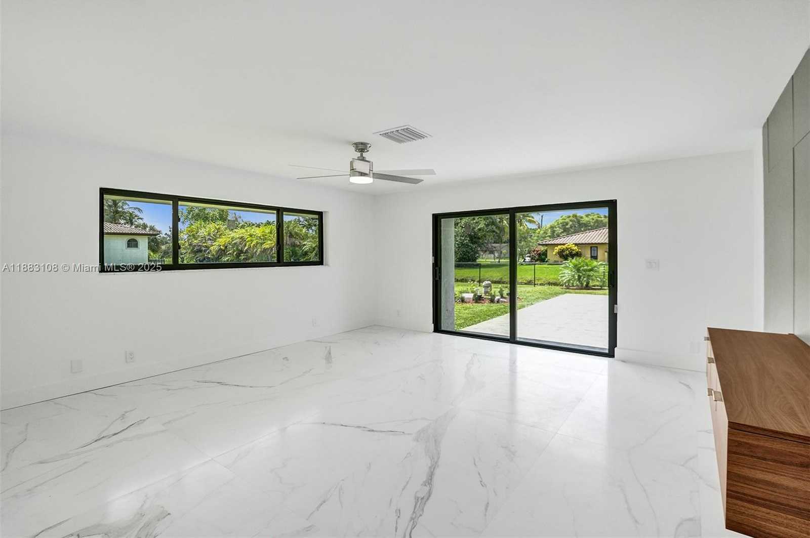Small Image of 12100 NORTH WEST 6TH ST, Plantation Number 28