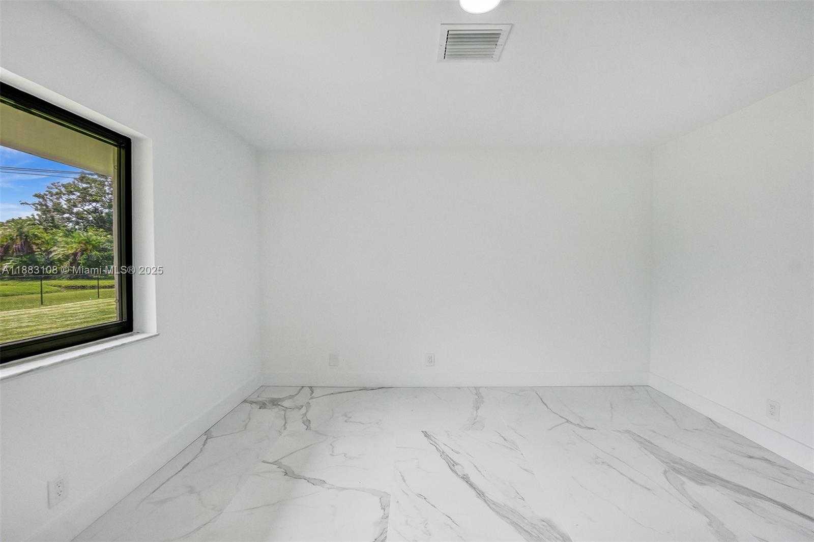 Small Image of 12100 NORTH WEST 6TH ST, Plantation Number 34