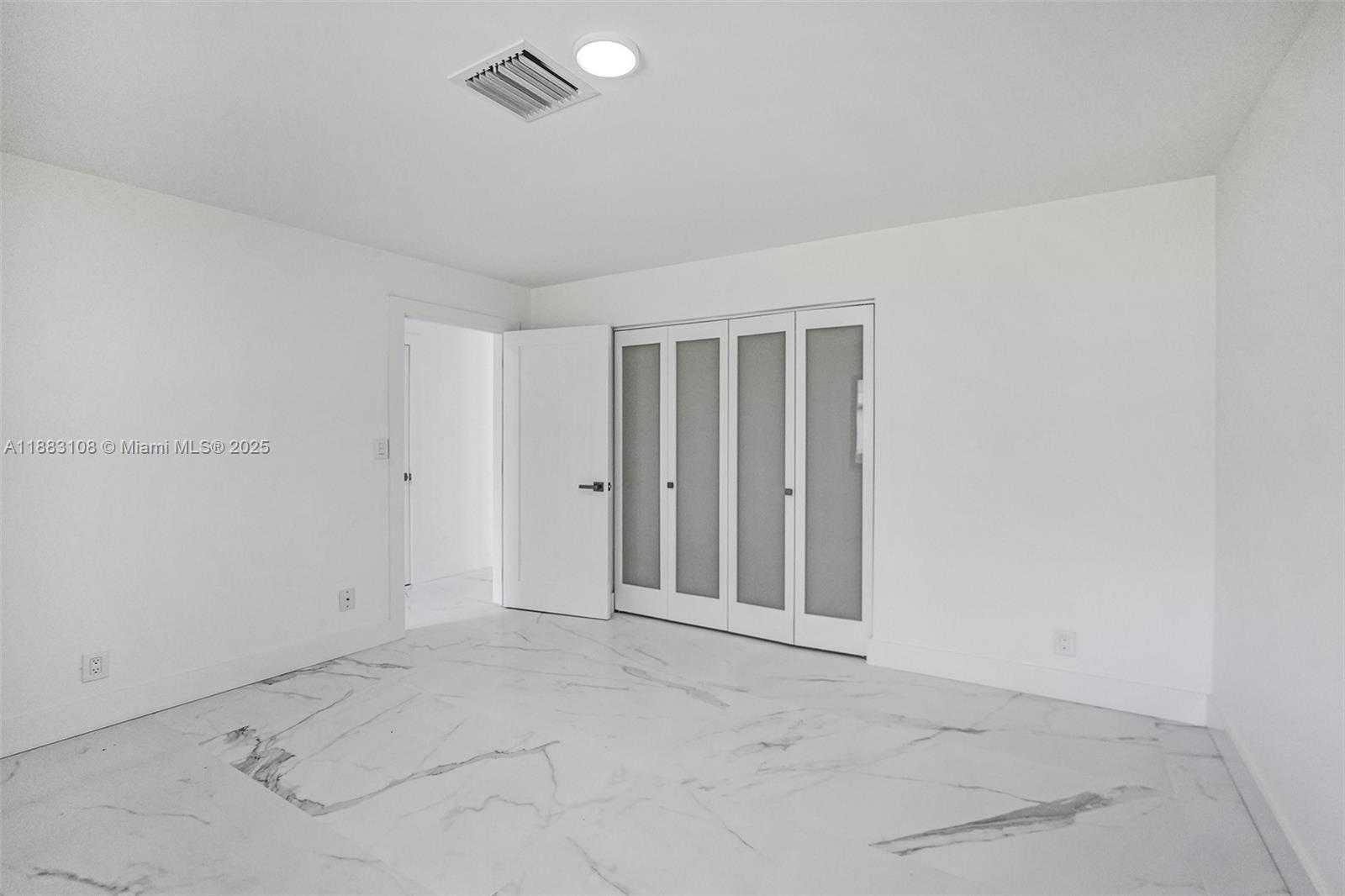 Small Image of 12100 NORTH WEST 6TH ST, Plantation Number 37