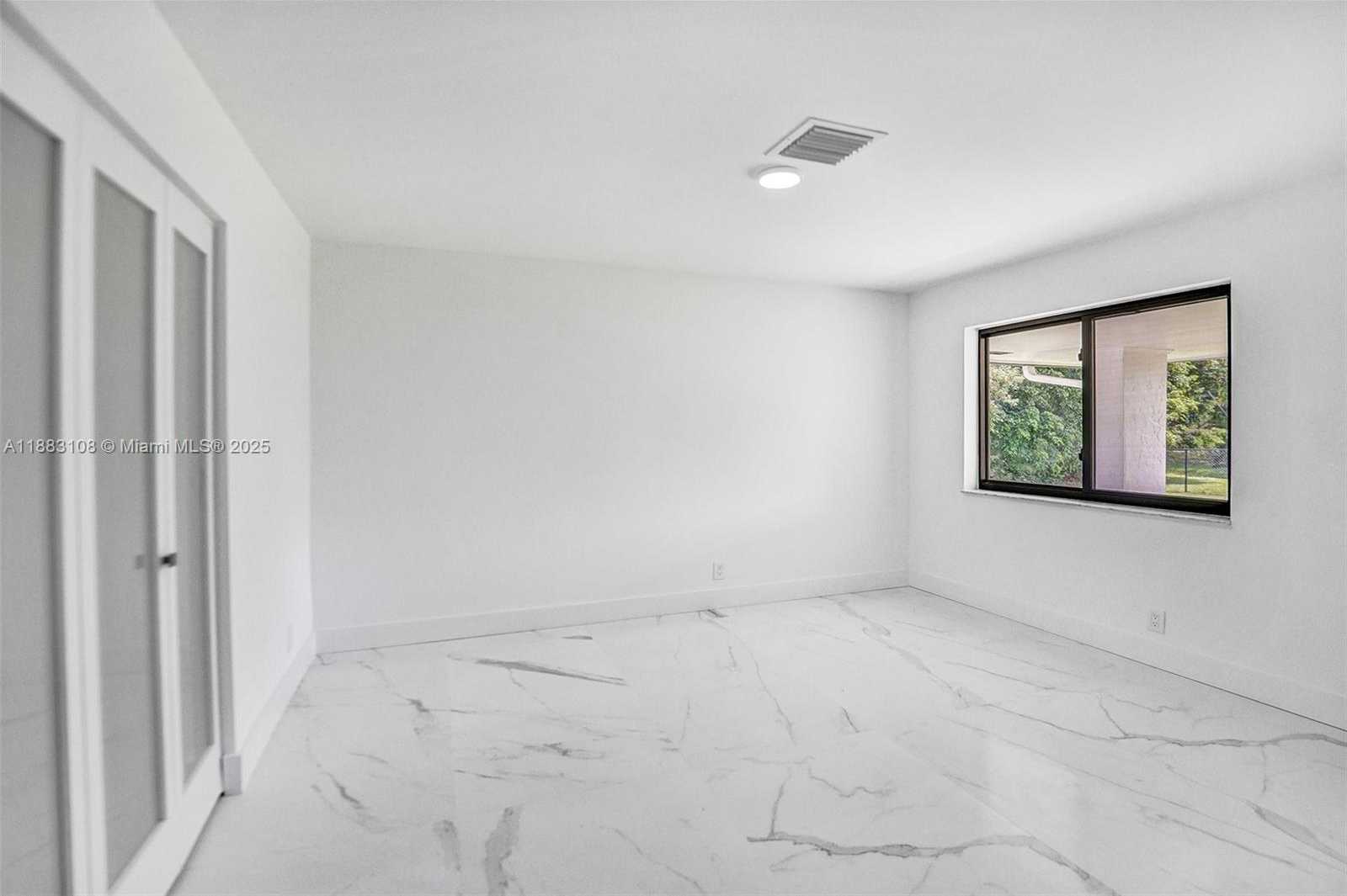 Small Image of 12100 NORTH WEST 6TH ST, Plantation Number 38