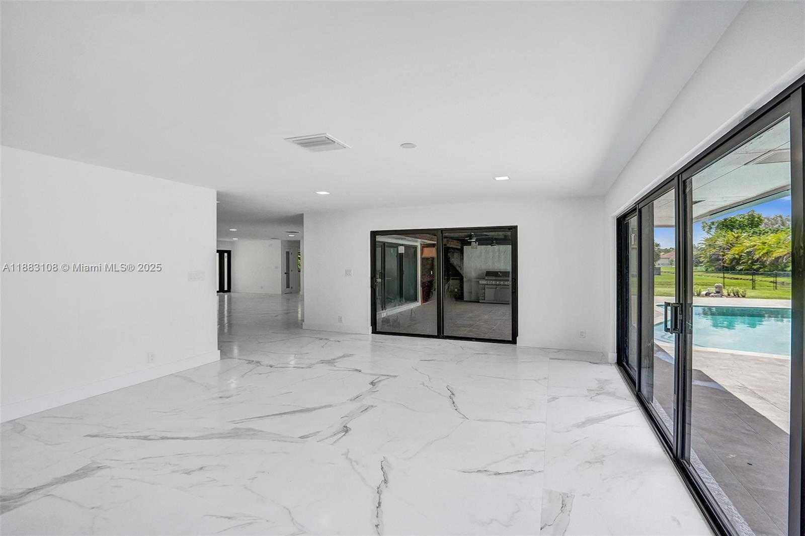 Small Image of 12100 NORTH WEST 6TH ST, Plantation Number 45