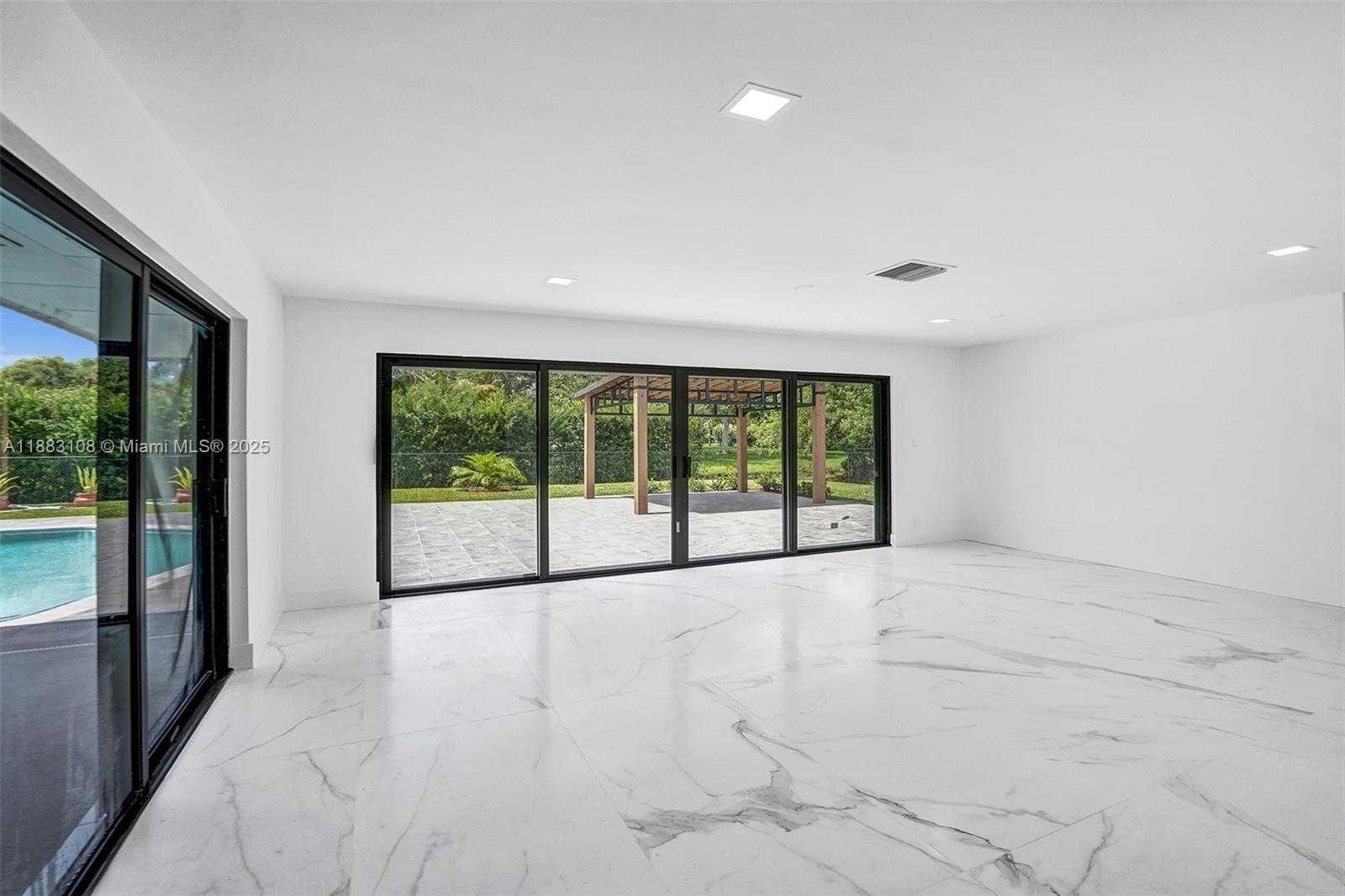 Small Image of 12100 NORTH WEST 6TH ST, Plantation Number 47
