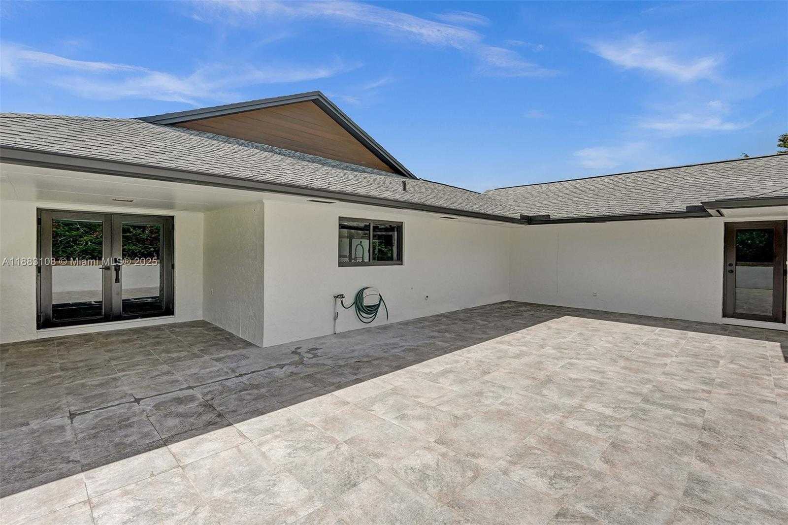 Small Image of 12100 NORTH WEST 6TH ST, Plantation Number 6