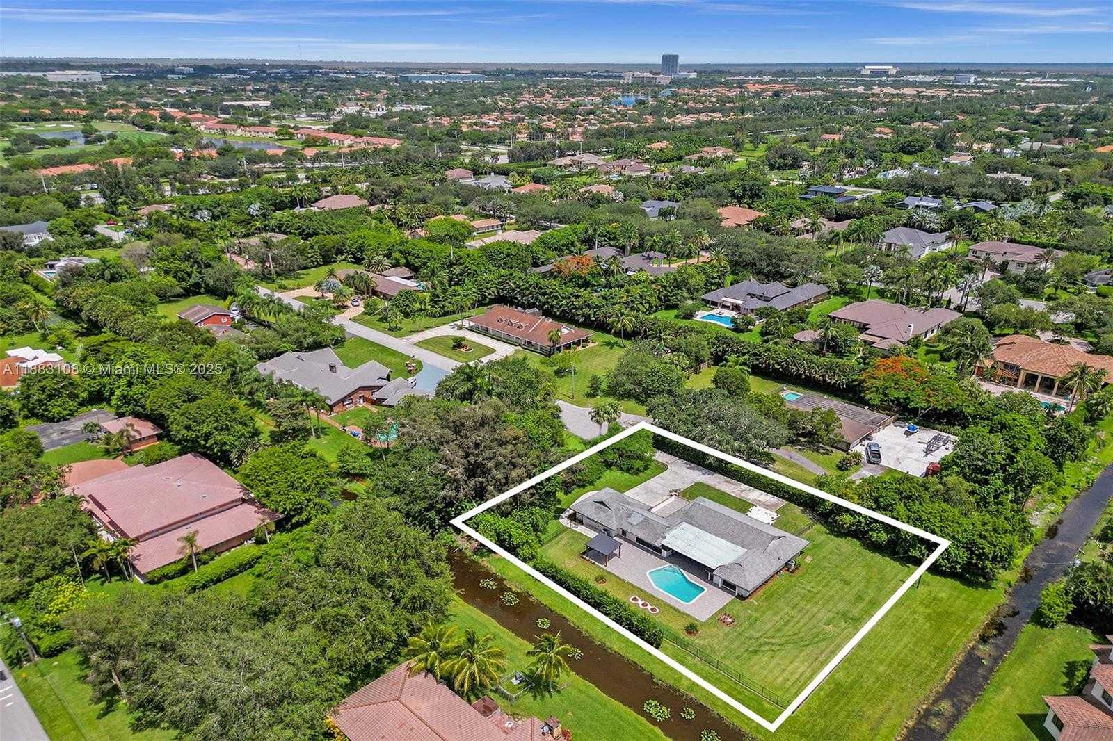 Small Image of 12100 NORTH WEST 6TH ST, Plantation Number 66