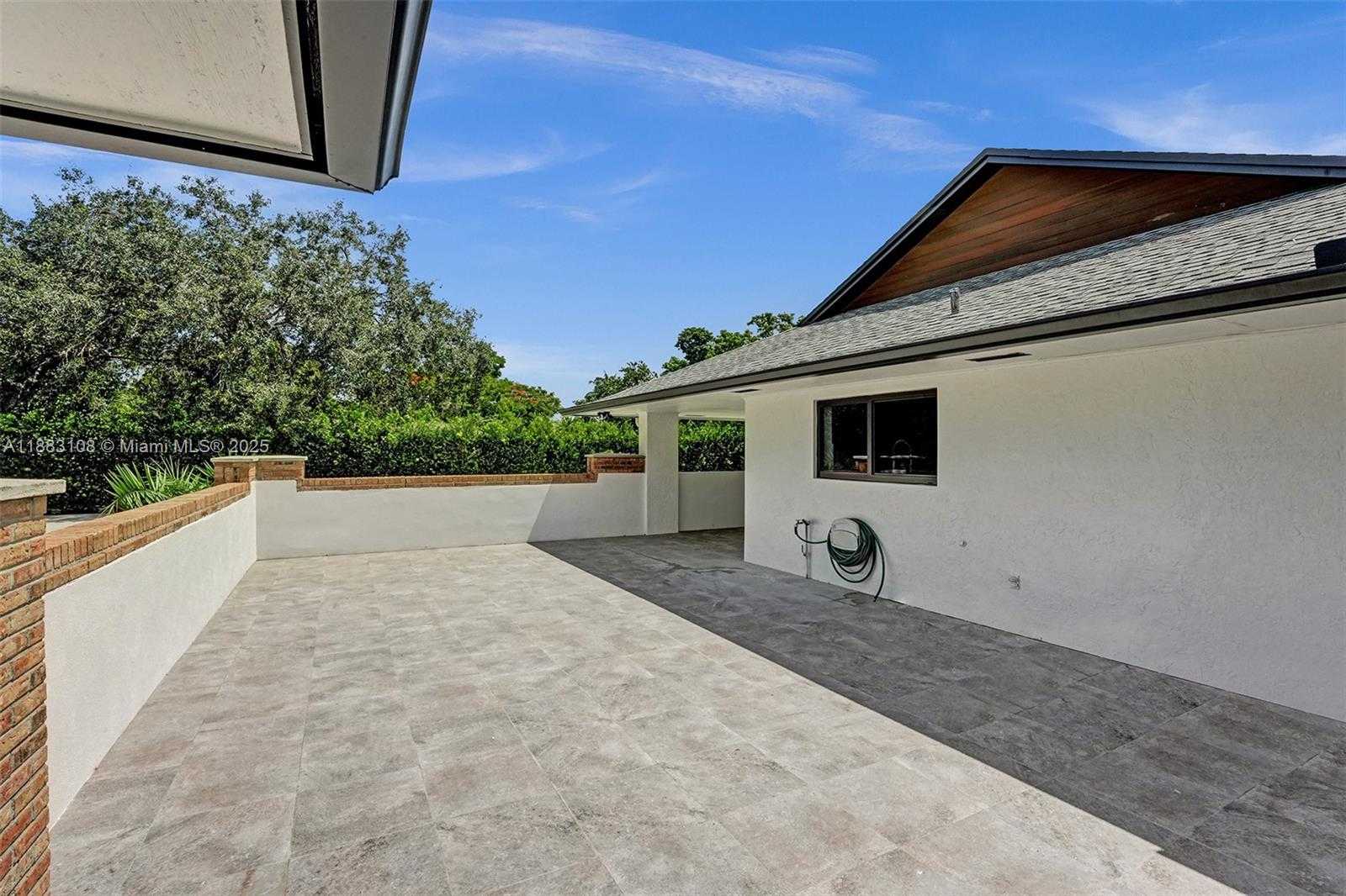 Small Image of 12100 NORTH WEST 6TH ST, Plantation Number 7