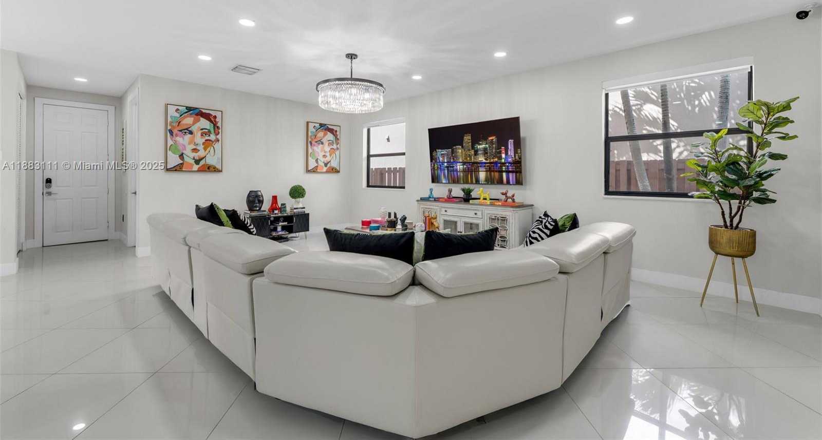 Small Image of 9805 NORTH WEST 89TH TER, Doral Number 11
