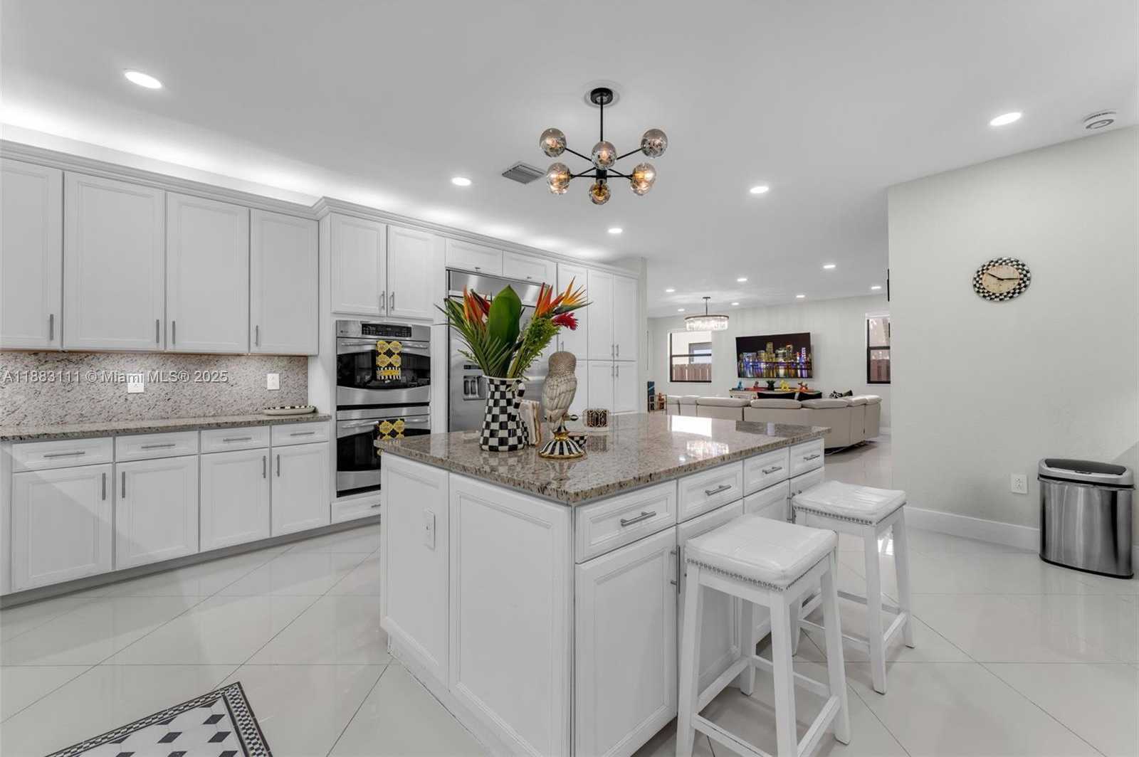 Small Image of 9805 NORTH WEST 89TH TER, Doral Number 15