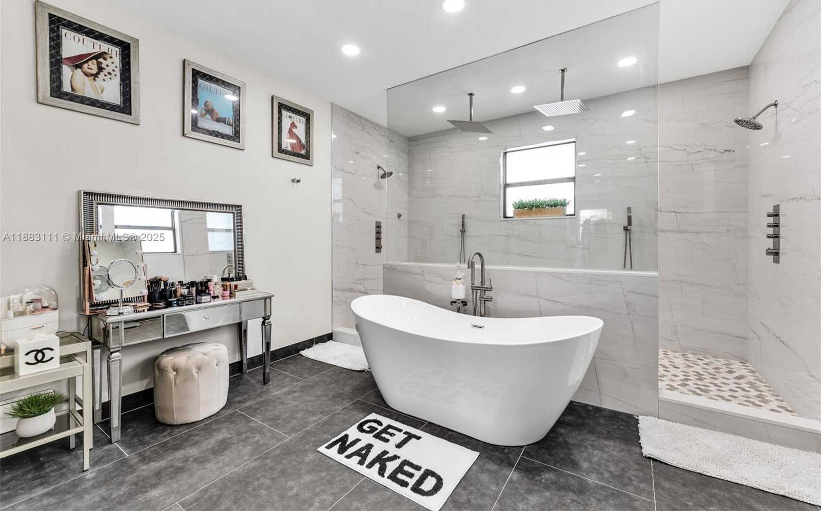 Small Image of 9805 NORTH WEST 89TH TER, Doral Number 27