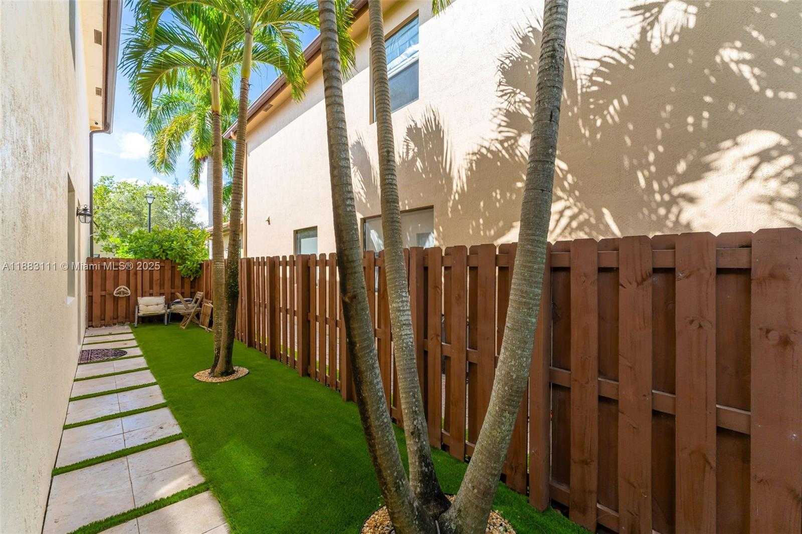 Small Image of 9805 NORTH WEST 89TH TER, Doral Number 55