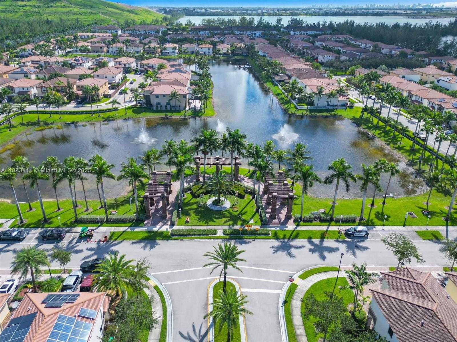 Small Image of 9805 NORTH WEST 89TH TER, Doral Number 57