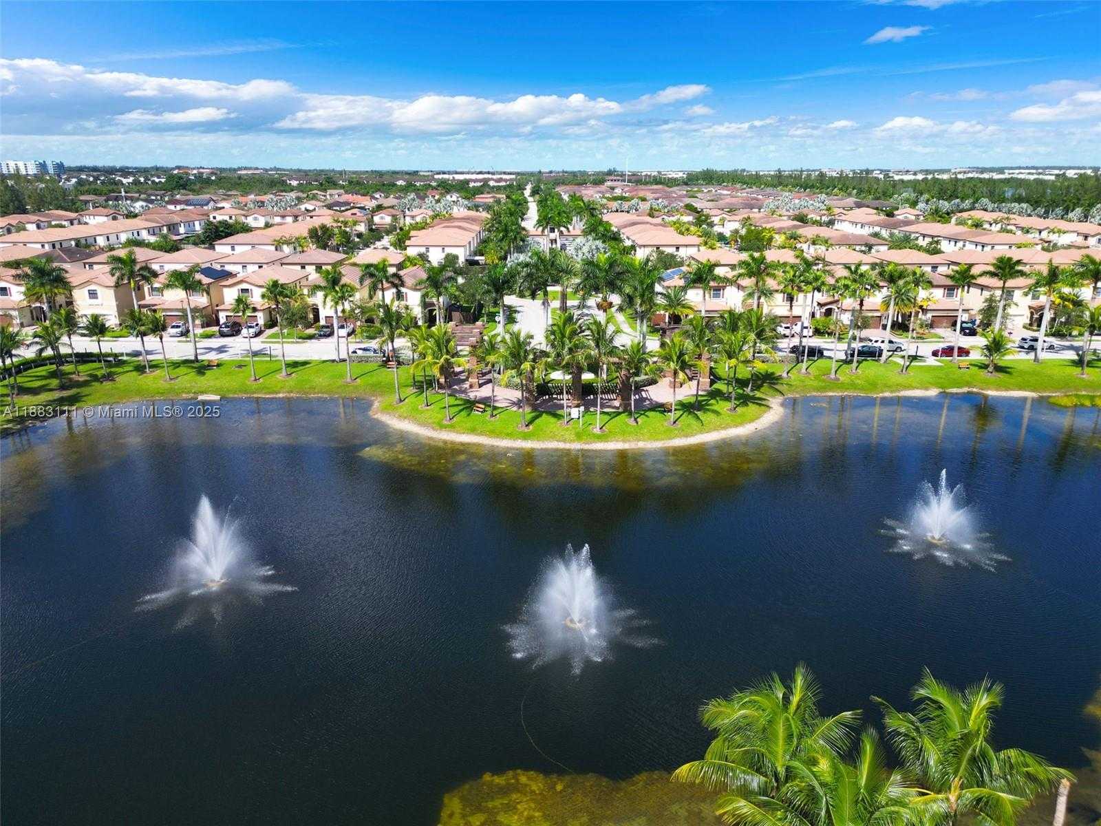 Small Image of 9805 NORTH WEST 89TH TER, Doral Number 64