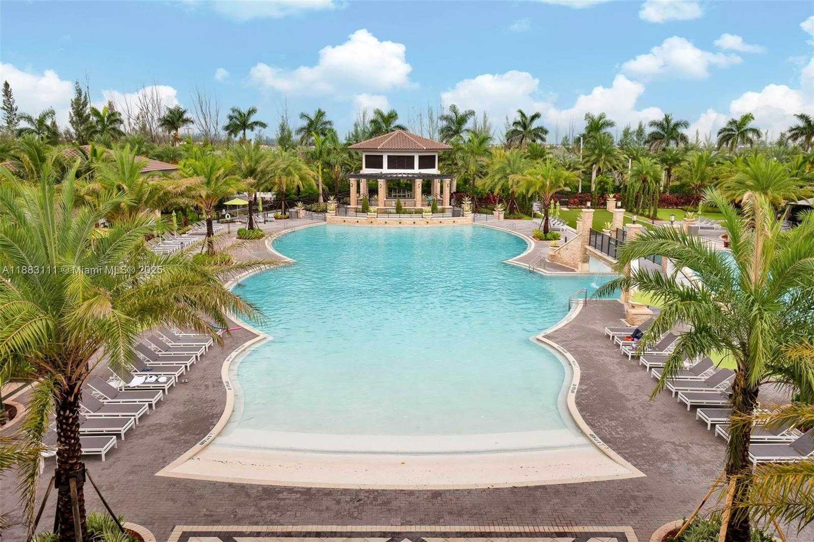 Small Image of 9805 NORTH WEST 89TH TER, Doral Number 67