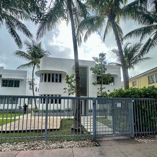 Small Image of 551 MICHIGAN AVE #123, Miami Beach Number 16