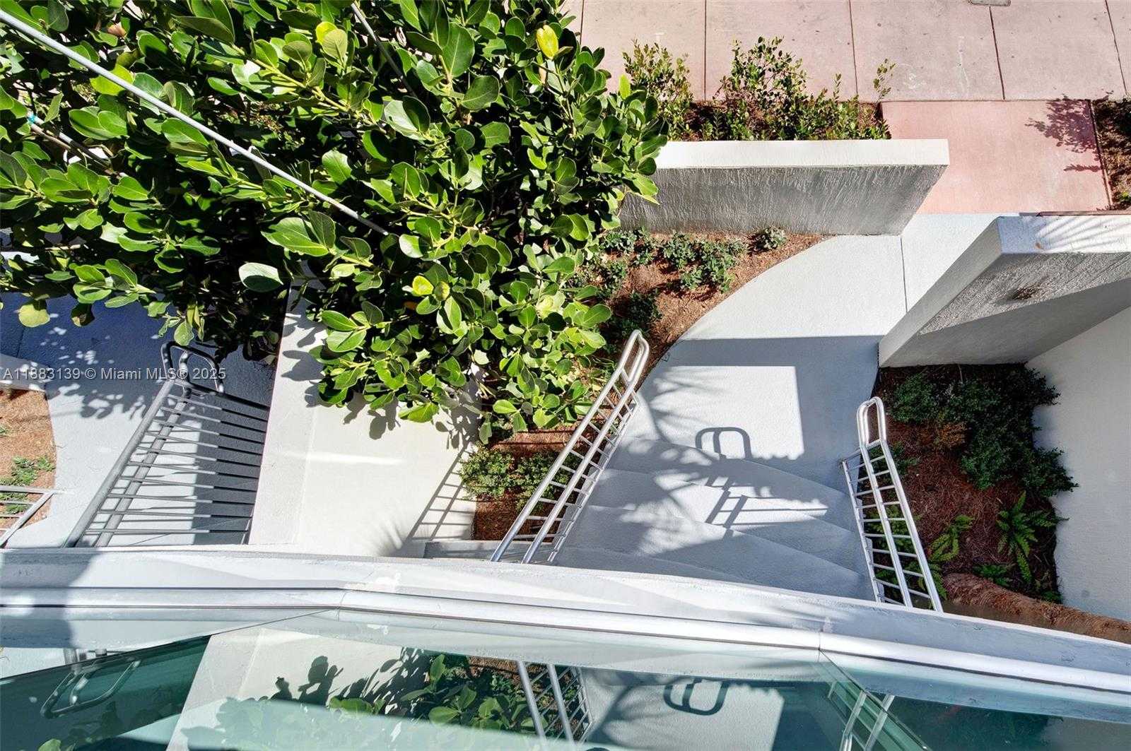 Small Image of 1500 BAY RD #T-1522, Miami Beach Number 10