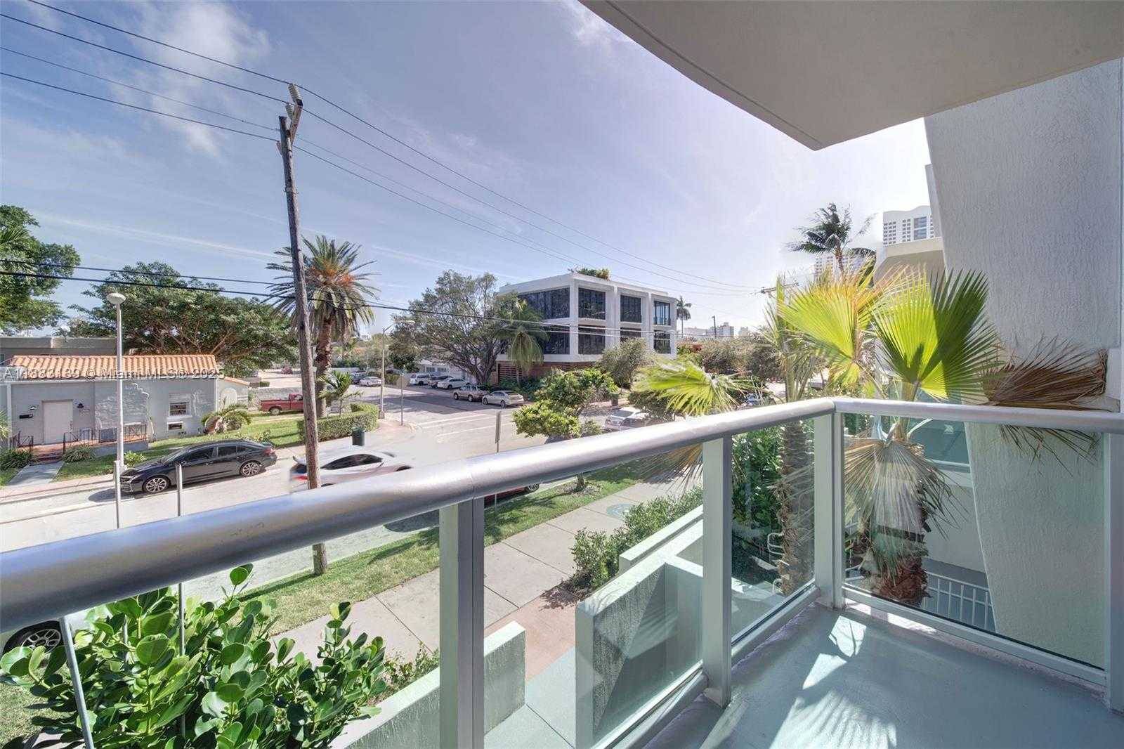 Small Image of 1500 BAY RD #T-1522, Miami Beach Number 11