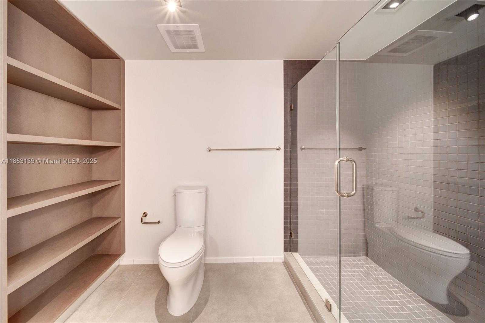 Small Image of 1500 BAY RD #T-1522, Miami Beach Number 25