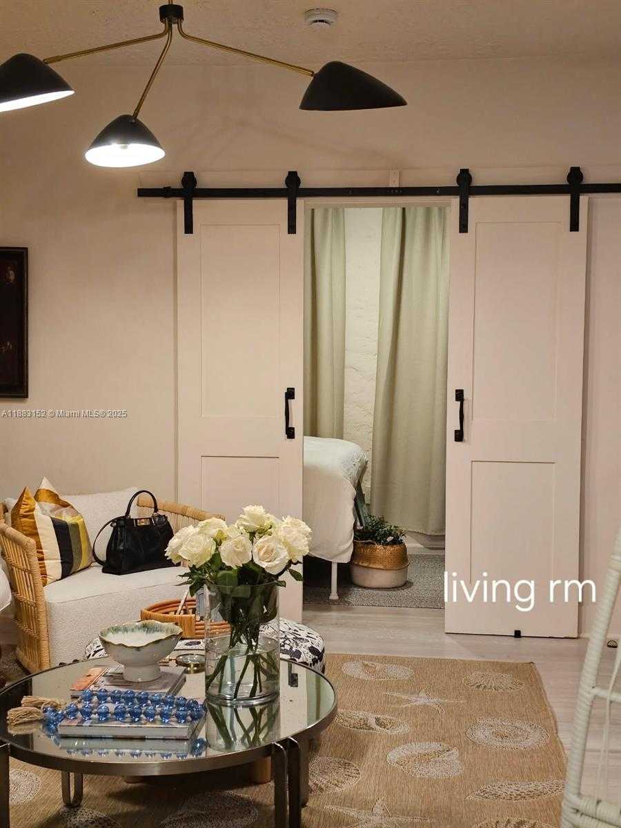 Small Image of 131 ZAMORA AVE #2, Coral Gables Number 3