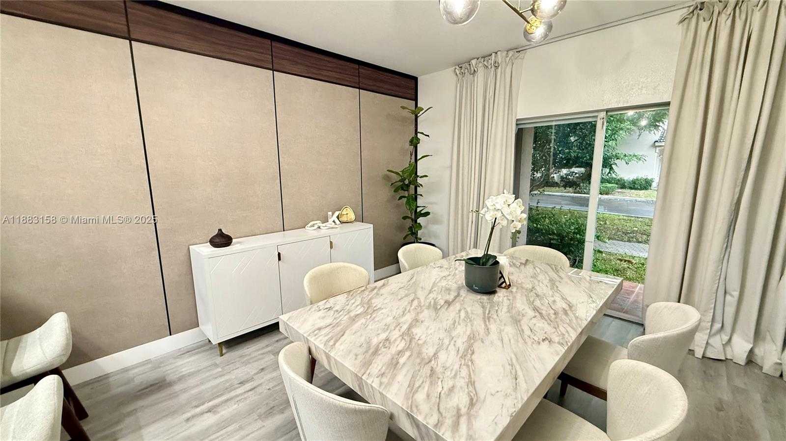 Small Image of 5725 NORTH WEST 114TH PATH #114, Doral Number 22