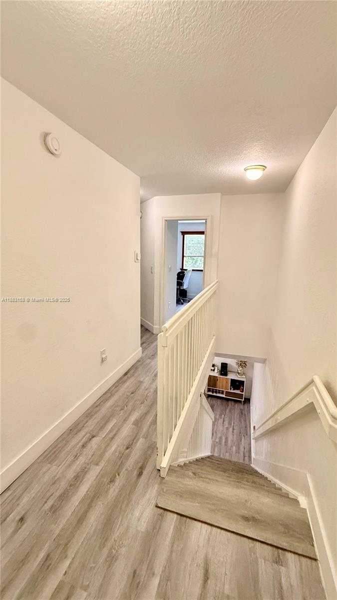 Small Image of 5725 NORTH WEST 114TH PATH #114, Doral Number 30