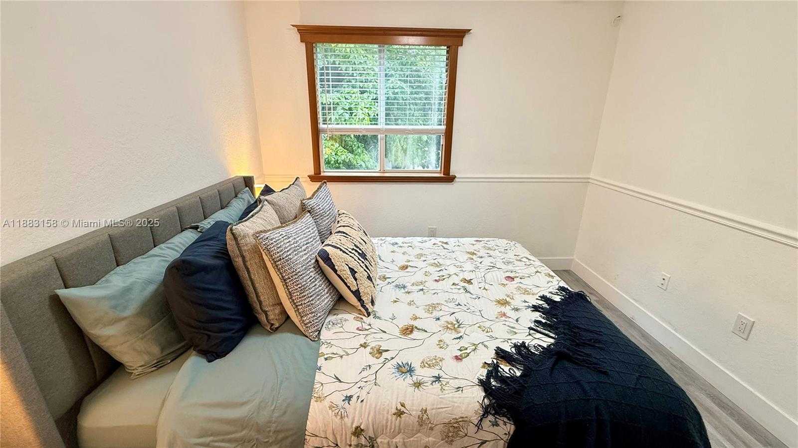 Small Image of 5725 NORTH WEST 114TH PATH #114, Doral Number 42