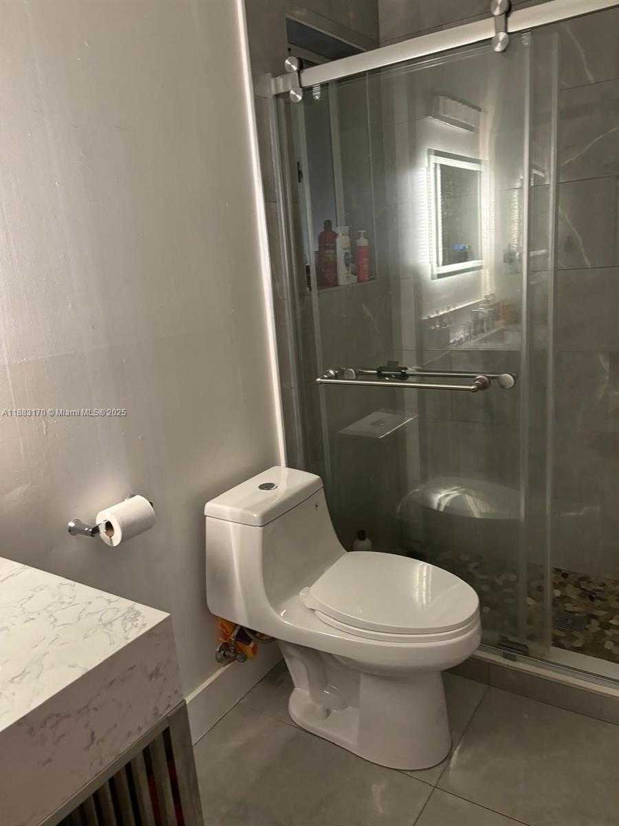 Small Image of 2528 NORTH EAST 41ST TER, Homestead Number 11