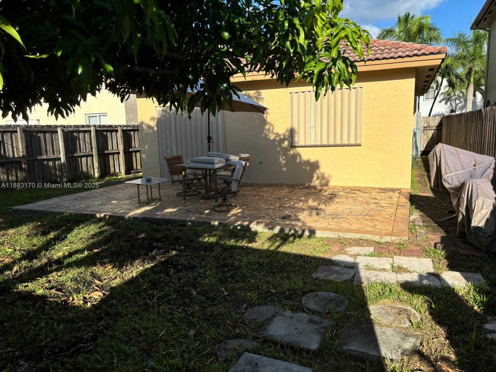 Small Image of 2528 NORTH EAST 41ST TER, Homestead Number 18