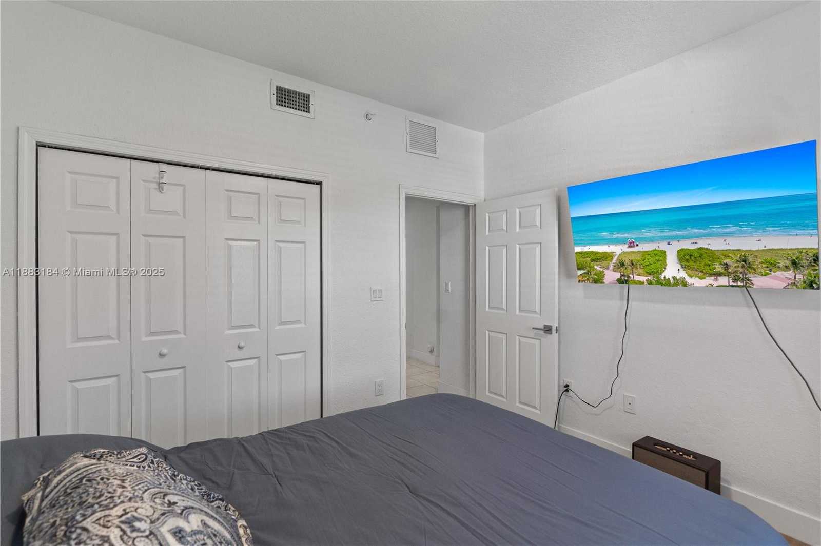 Small Image of 11102 NORTH WEST 83RD ST #102, Doral Number 21