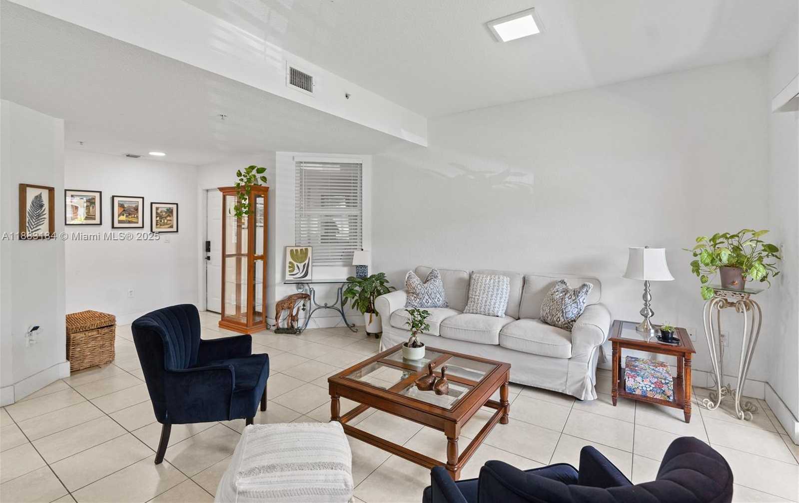 Small Image of 11102 NORTH WEST 83RD ST #102, Doral Number 5