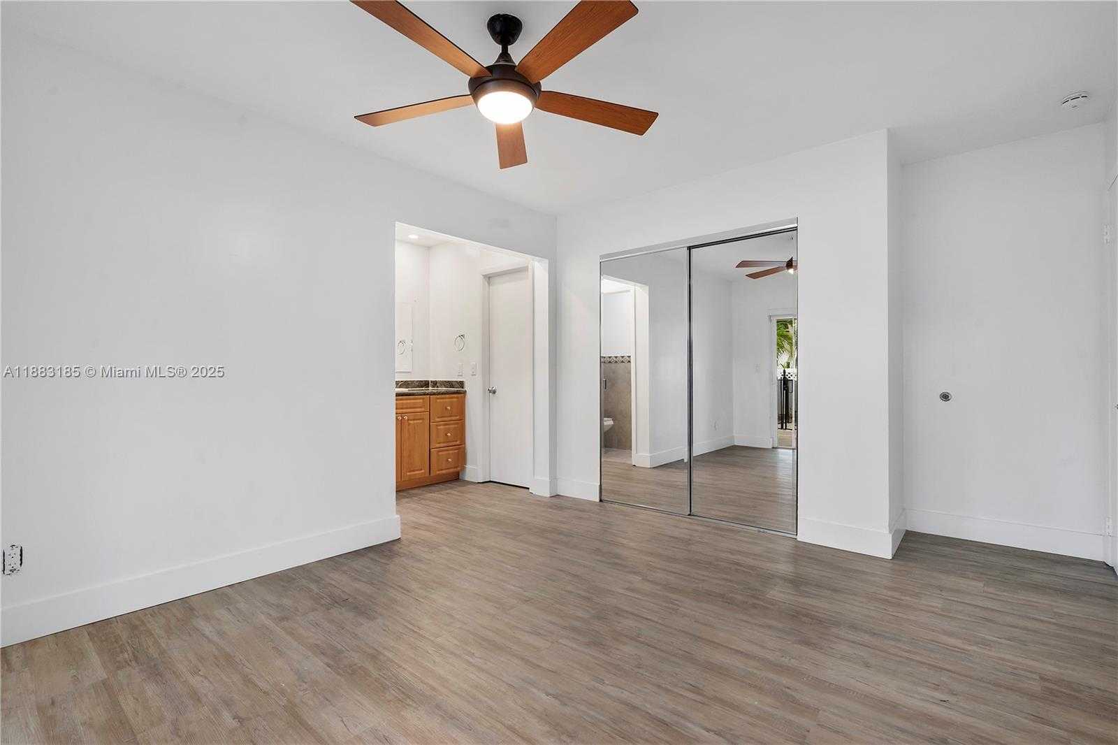 Small Image of 11240 SHERIDAN ST #11240, Pembroke Pines Number 24