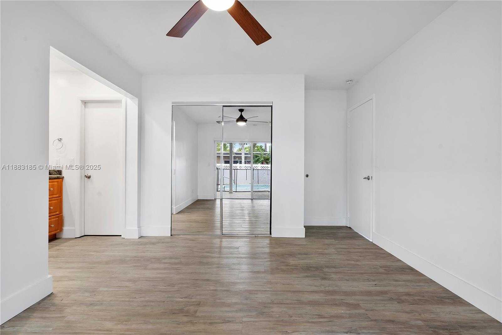 Small Image of 11240 SHERIDAN ST #11240, Pembroke Pines Number 27