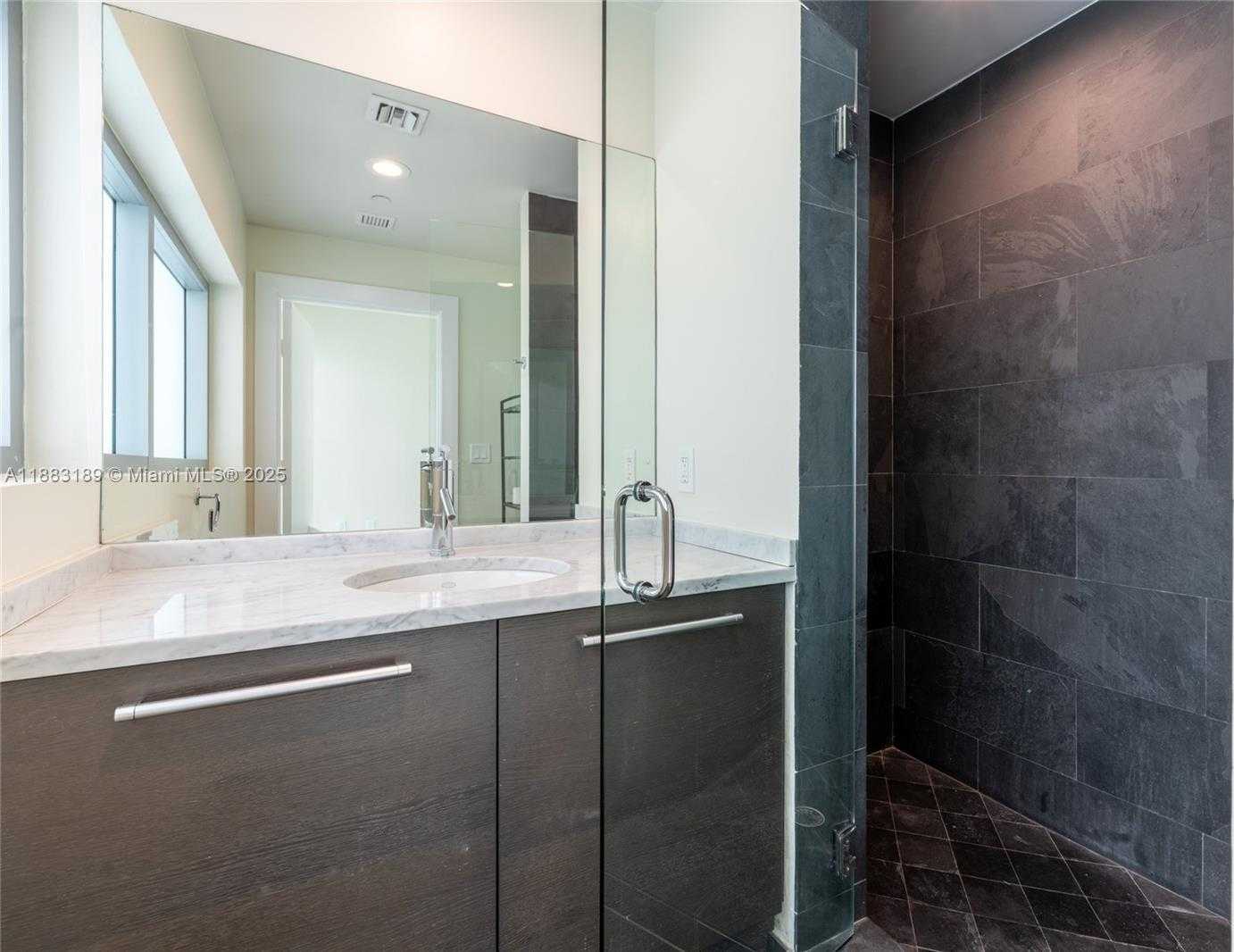 Small Image of 900 BISCAYNE BLVD #4802, Miami Number 14