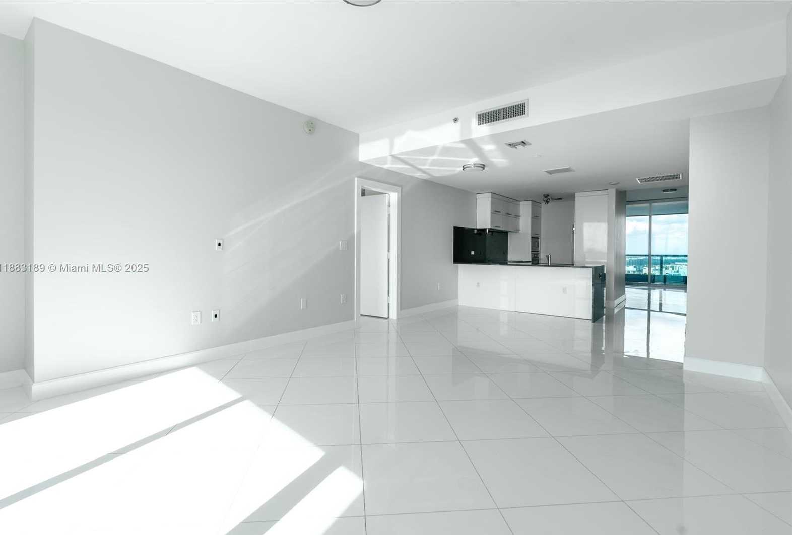 Small Image of 900 BISCAYNE BLVD #4802, Miami Number 27