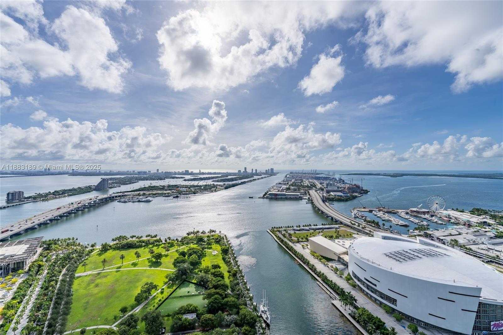 Small Image of 900 BISCAYNE BLVD #4802, Miami Number 35