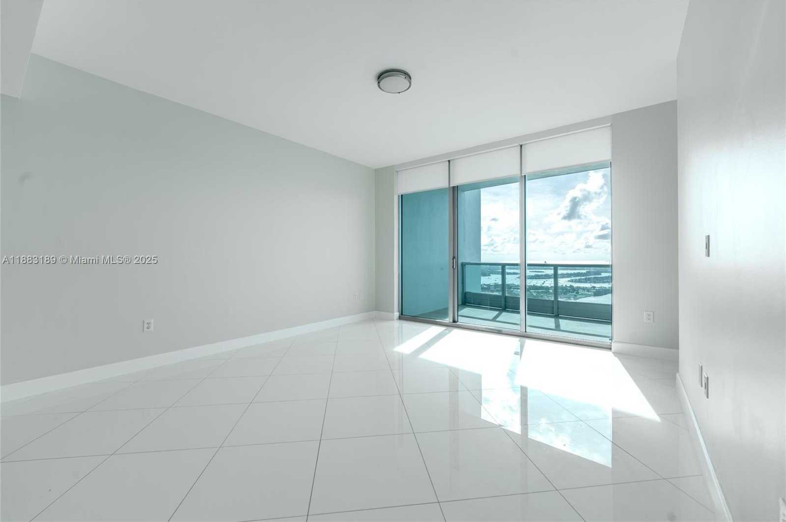 Small Image of 900 BISCAYNE BLVD #4802, Miami Number 38