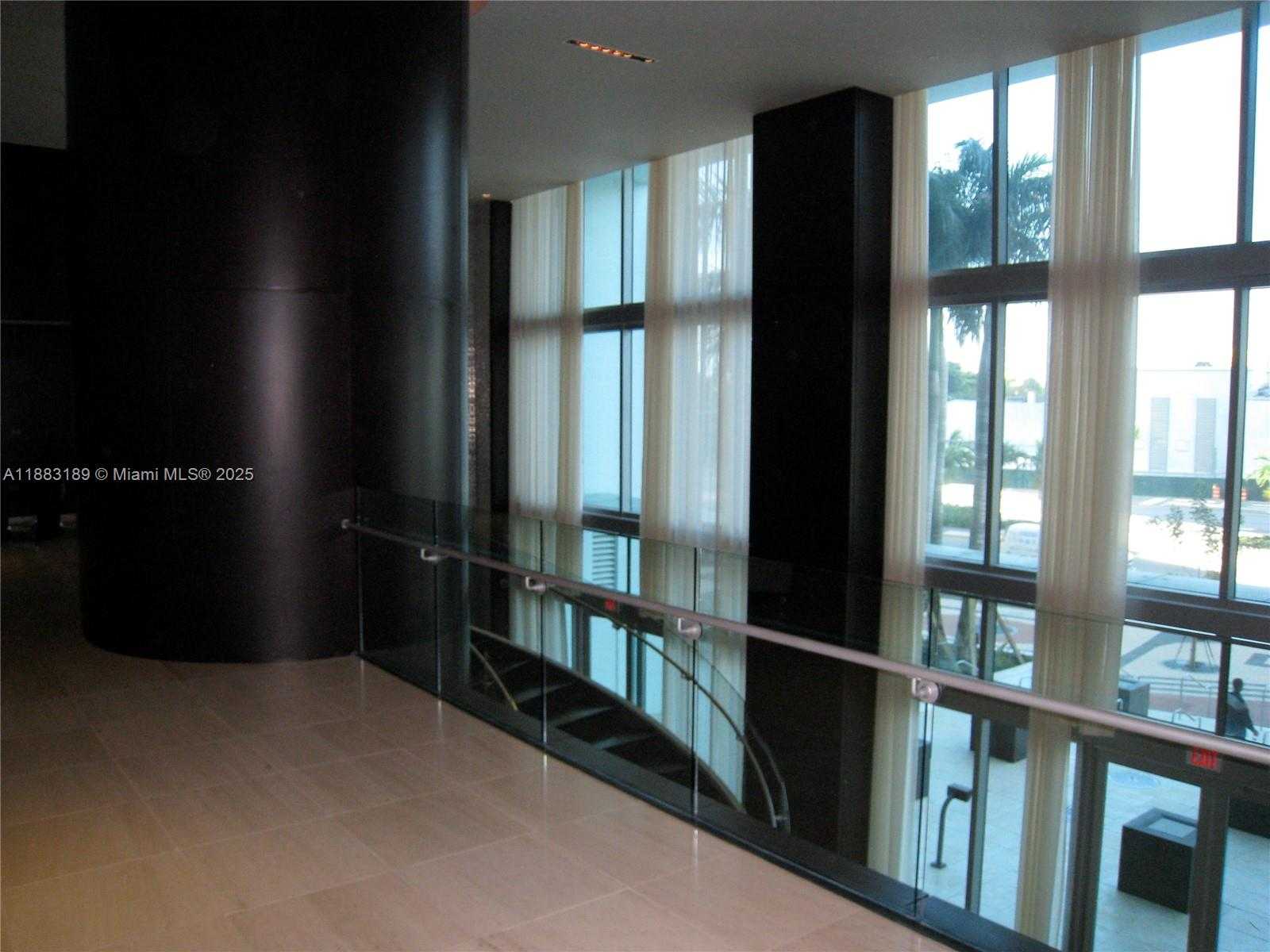 Small Image of 900 BISCAYNE BLVD #4802, Miami Number 45