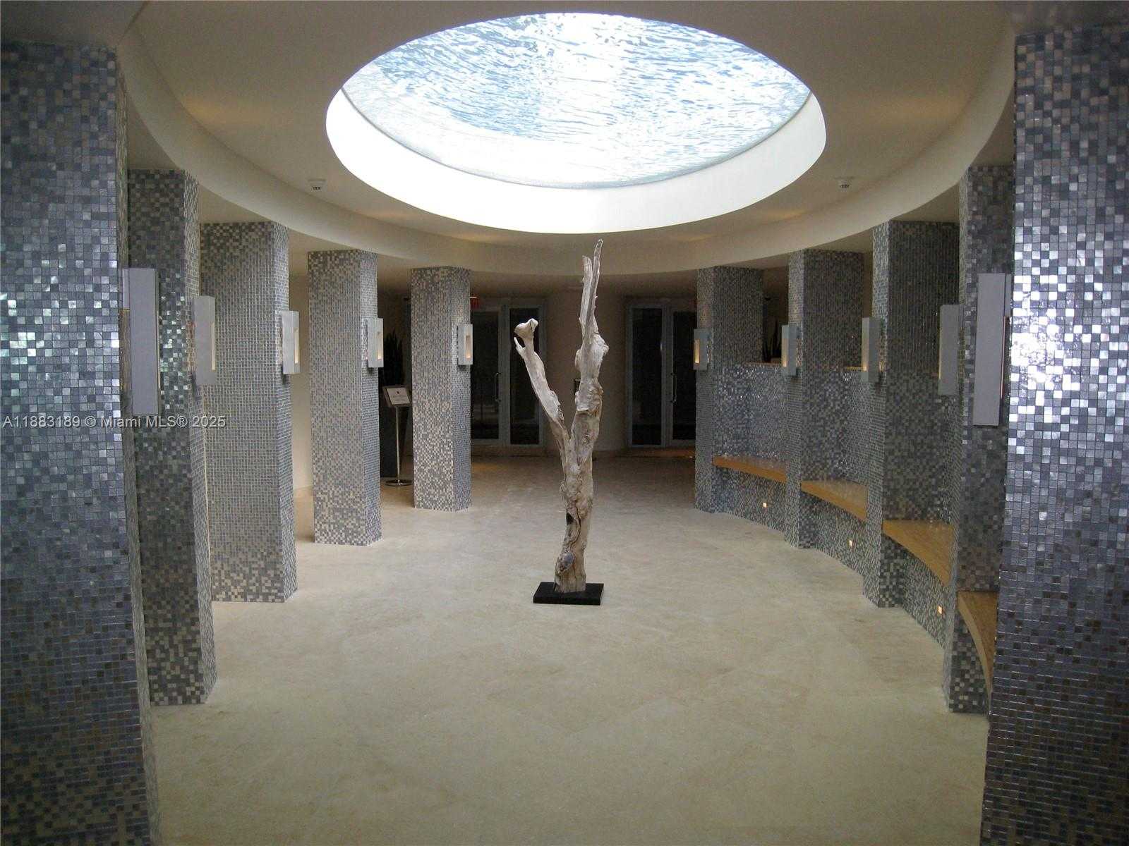 Small Image of 900 BISCAYNE BLVD #4802, Miami Number 64