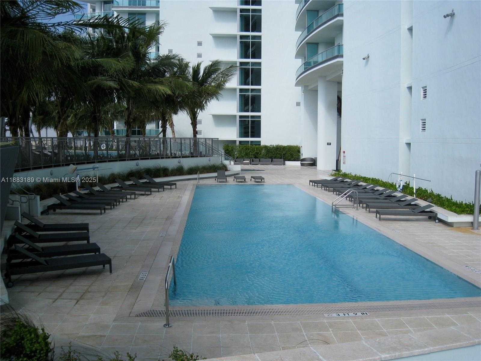 Small Image of 900 BISCAYNE BLVD #4802, Miami Number 74