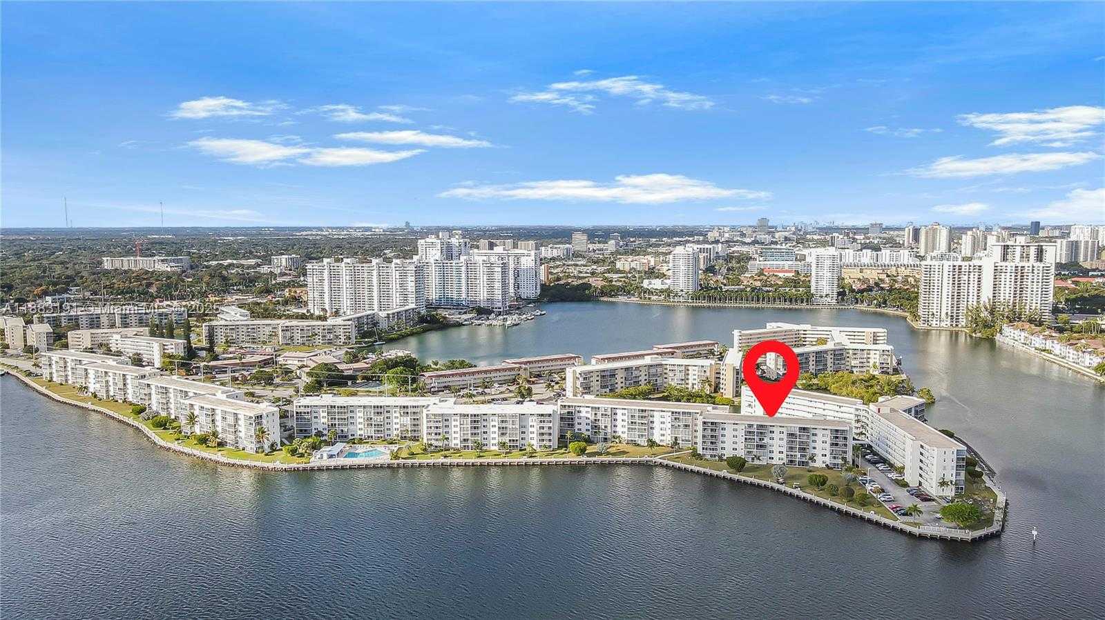Small Image of 3020 MARCOS DR #S509, Aventura Number 12