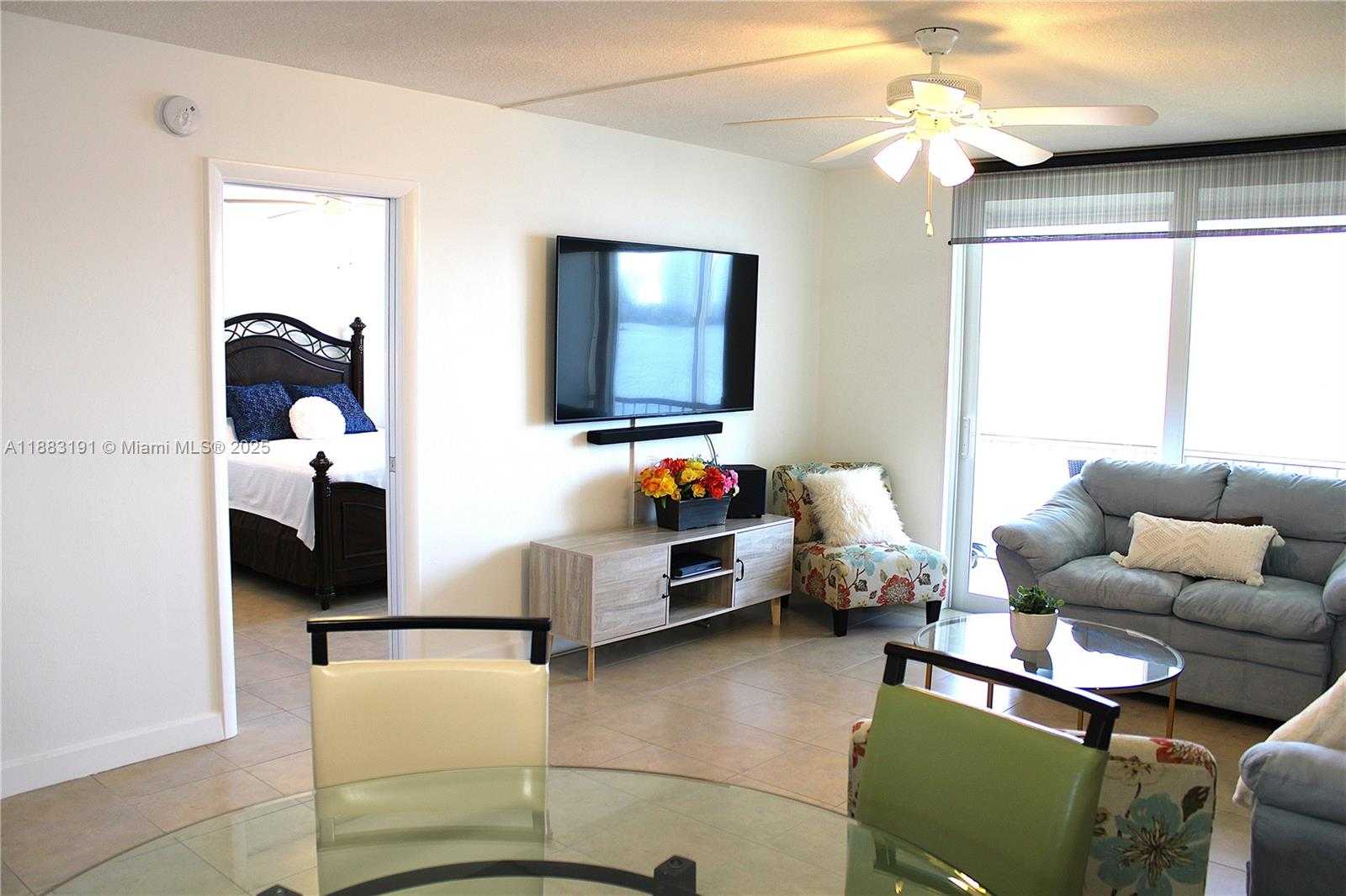 Small Image of 3020 MARCOS DR #S509, Aventura Number 2