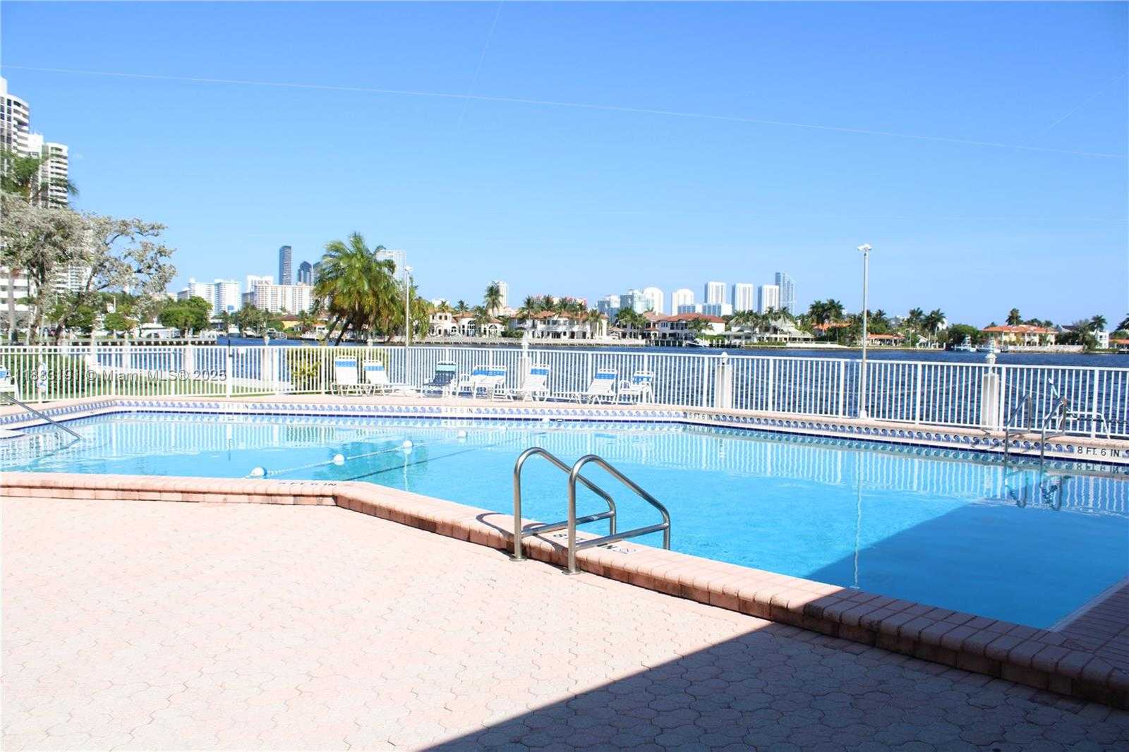 Small Image of 3020 MARCOS DR #S509, Aventura Number 8