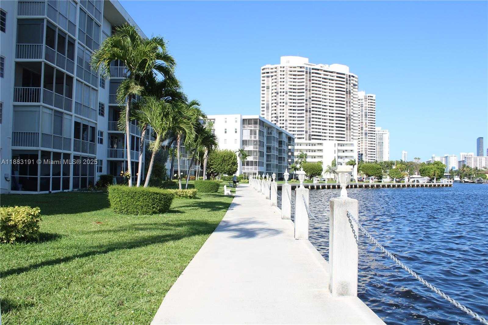 Small Image of 3020 MARCOS DR #S509, Aventura Number 9