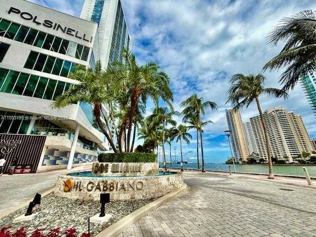 Small Image of 325 SOUTH BISCAYNE BLVD #2924, Miami Number 23