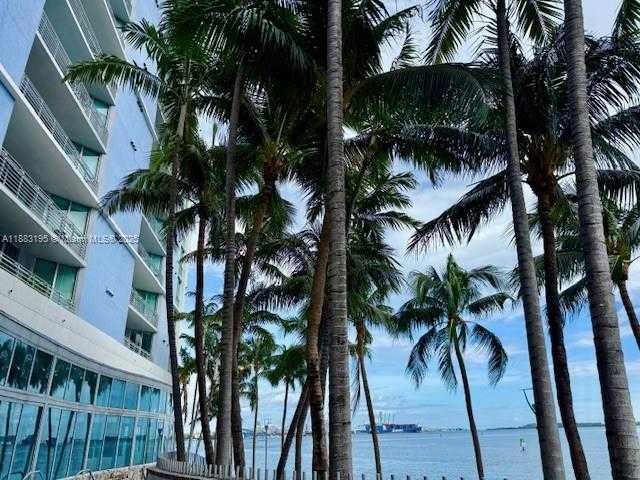 Small Image of 325 SOUTH BISCAYNE BLVD #2924, Miami Number 27