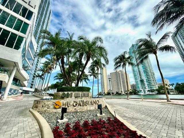 Small Image of 325 SOUTH BISCAYNE BLVD #2924, Miami Number 30