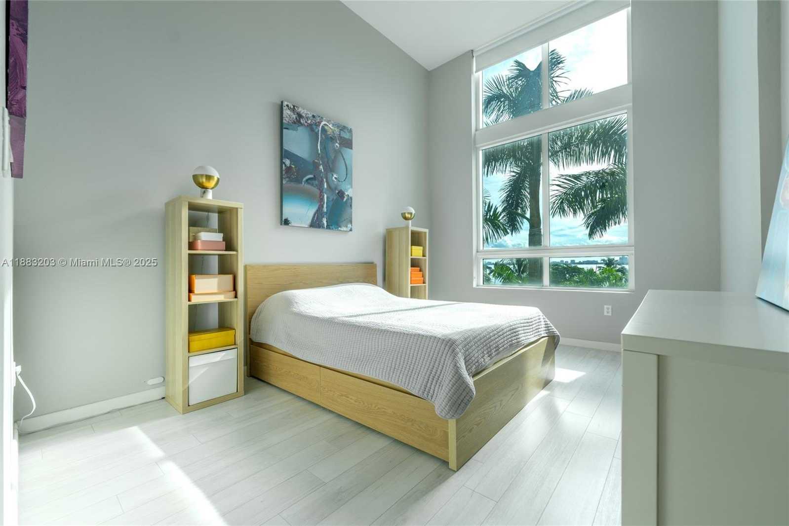 Small Image of 1900 NORTH BAYSHORE DR #602, Miami Number 32