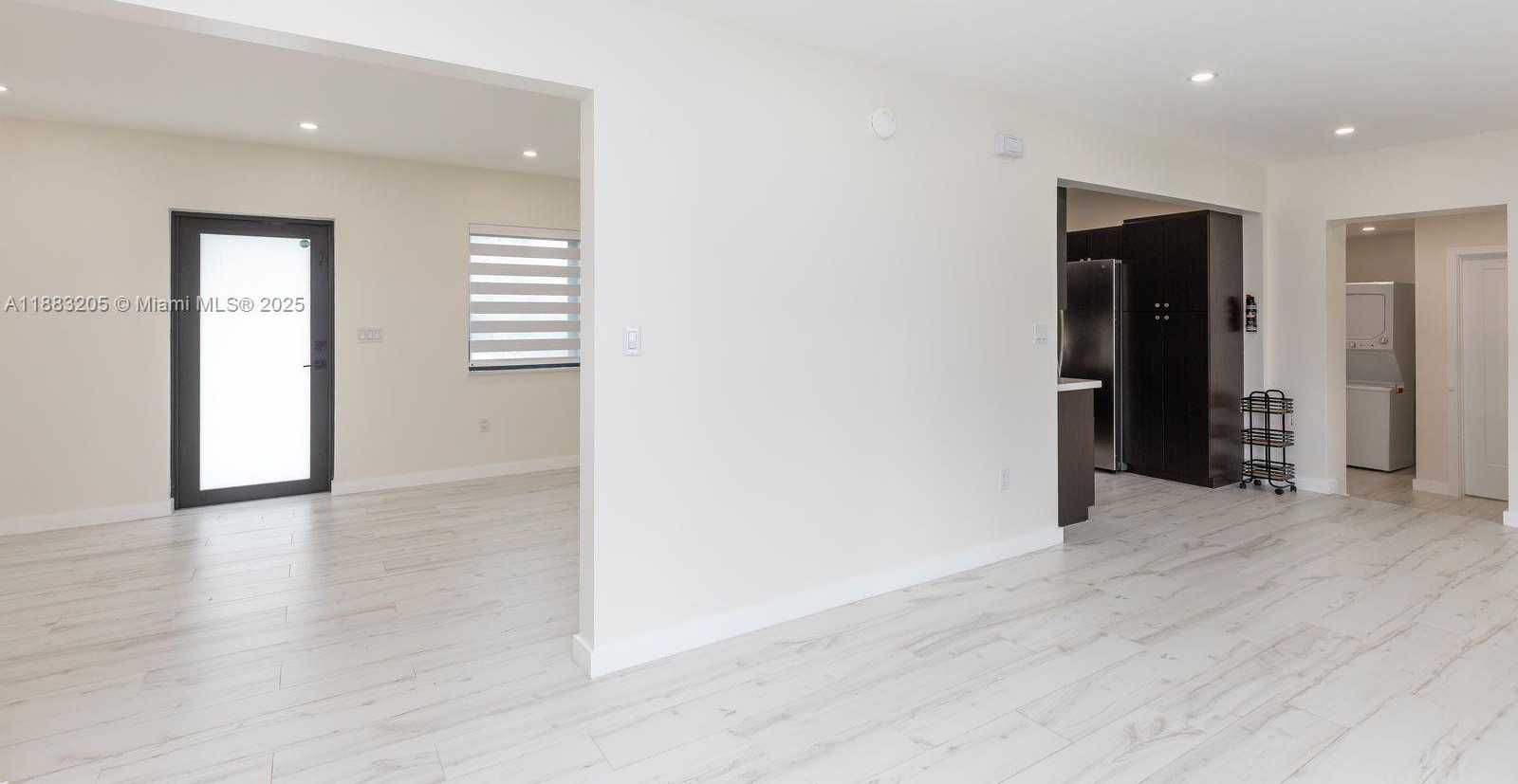 Small Image of 5641 SOUTH WEST 67TH AVE, South Miami Number 13