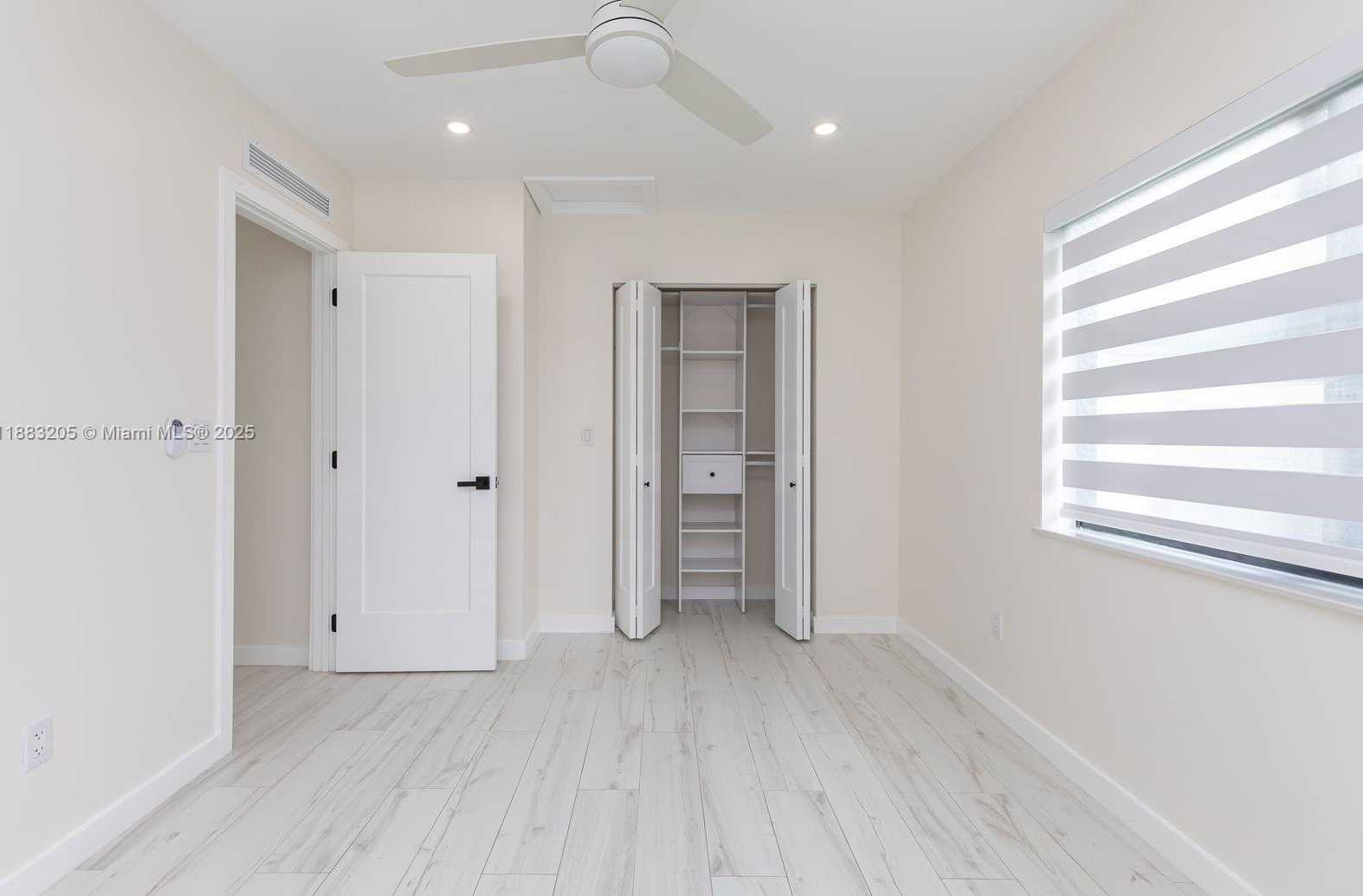 Small Image of 5641 SOUTH WEST 67TH AVE, South Miami Number 44